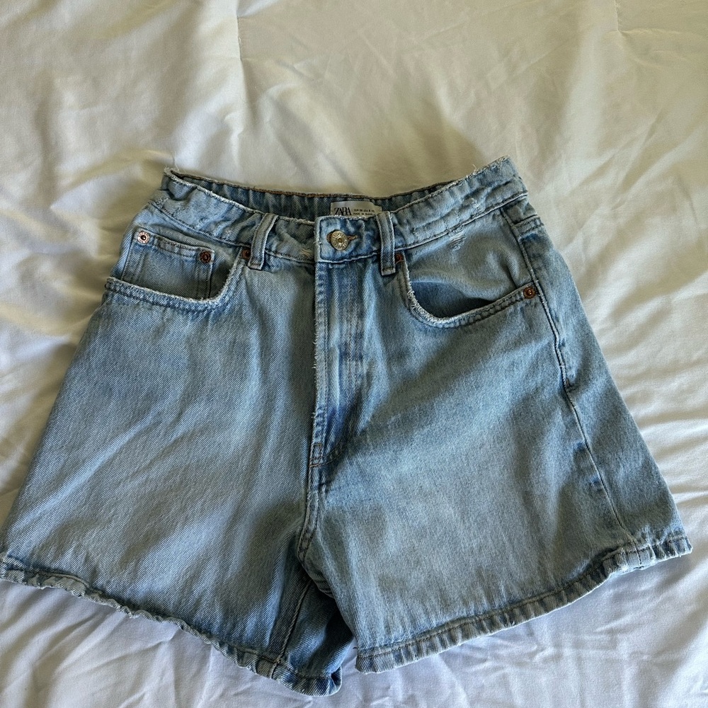 Zara Shorts